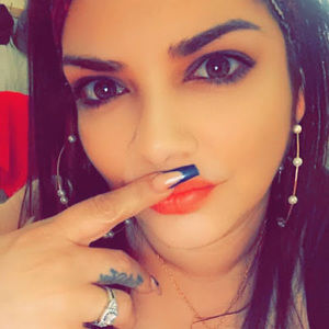 Meet your Posher, Aracely